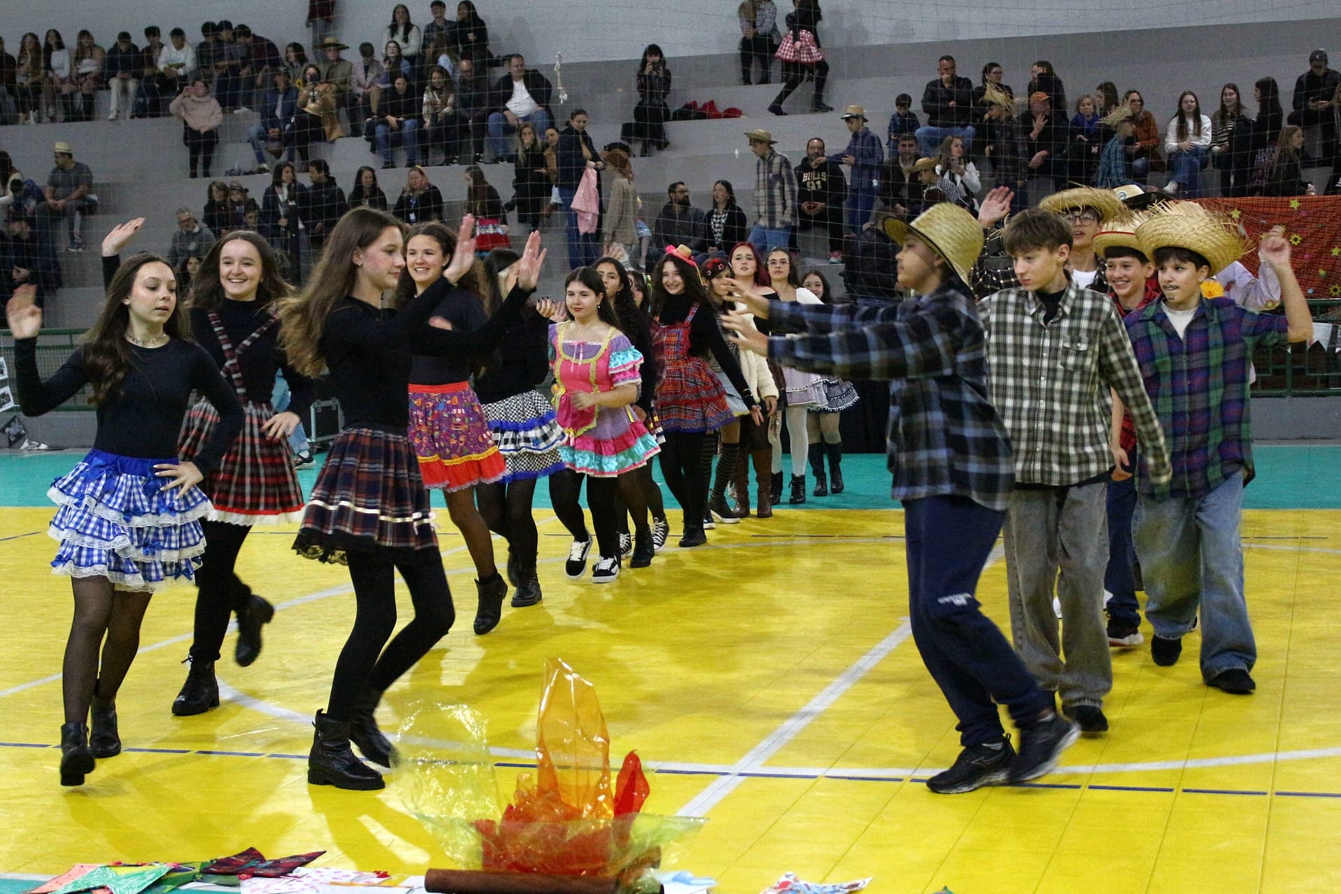 Escola SESI de Rio do Sul Realiza Festa Junina com Foco em Solidariedade e Integração Familiar