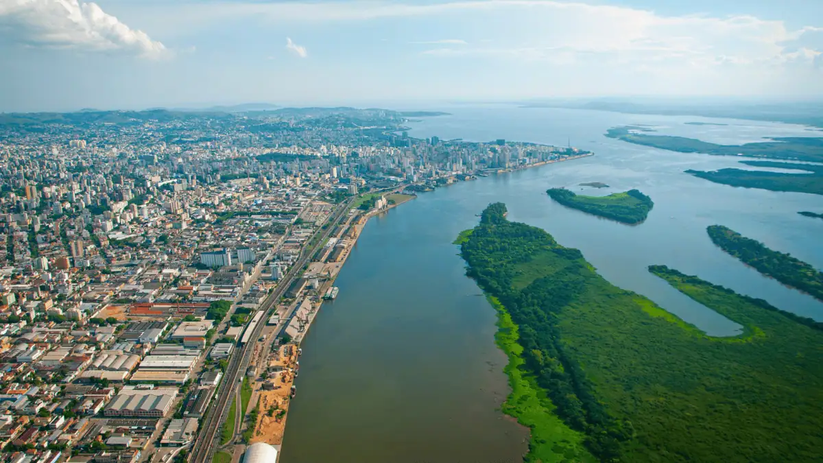 Entre o Clima e o Passivo Fiscal: os Desafios do Rio Grande do Sul, Quinta Maior Economia do País