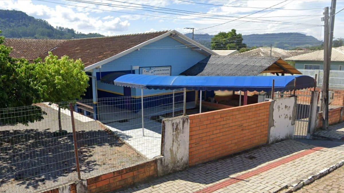 Escola ‘abandonada’ dará lugar para nova unidade de saúde milionária em SC
